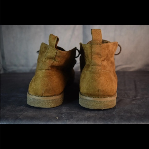Men's size 11.5 (45) Suede lace up ankle shoe boots shoes by H & M - Picture 4 of 5